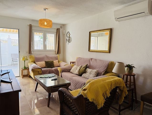 2 sypialnia Dom na sprzedaż w Puerto Deportivo, Torrevieja z basenem - 222 500 € (Ref: 10173445)