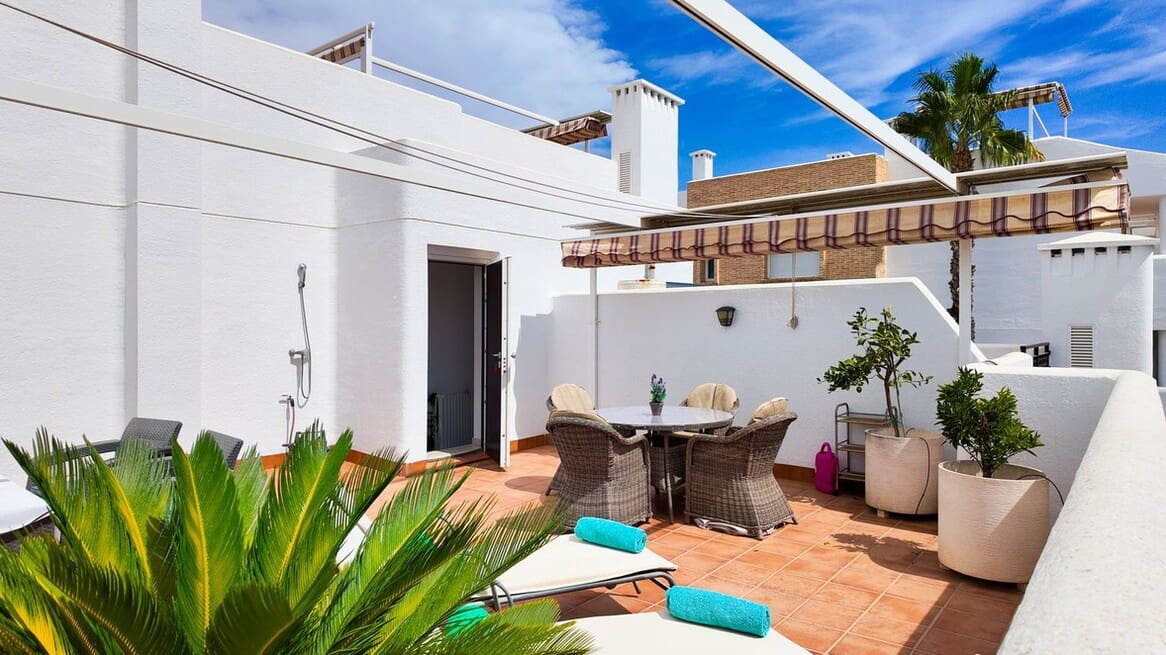 2 chambre Appartement à vendre à Orihuela Costa avec piscine garage - 269 000 € (Ref: 10173446)