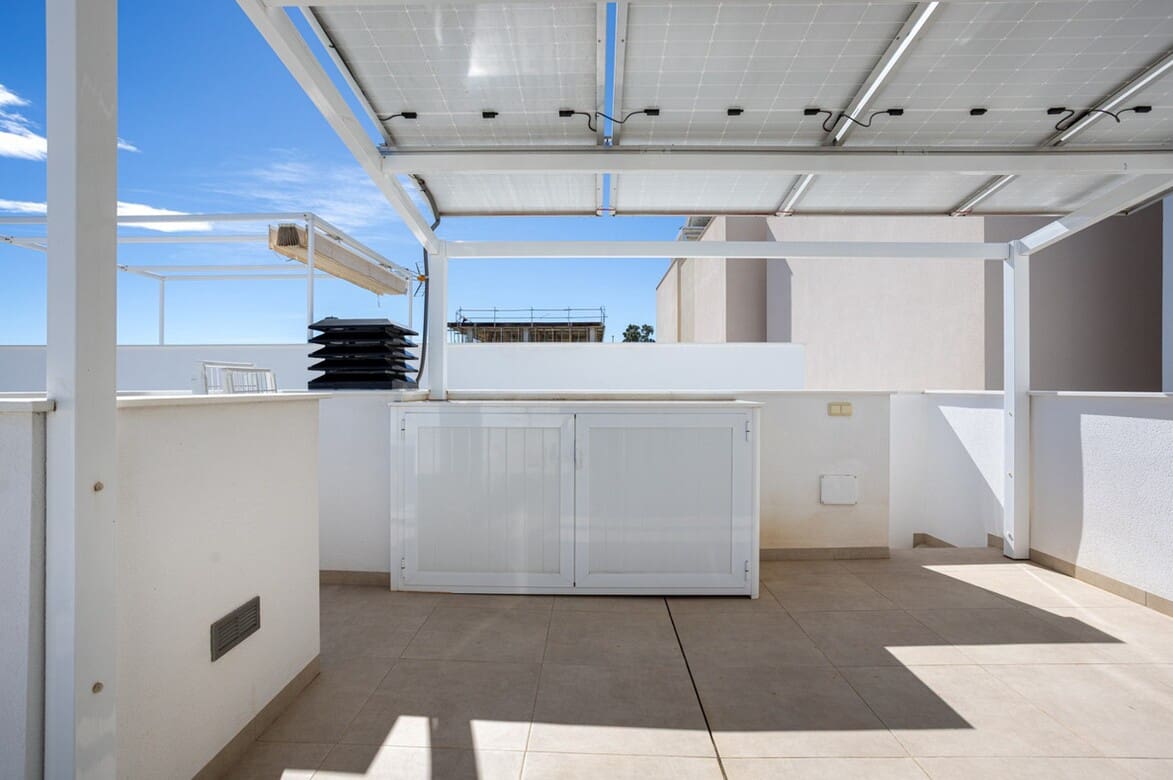 3 soveværelse Villa til salg i Benijofar med swimmingpool - € 439.000 (Ref: 10173447)