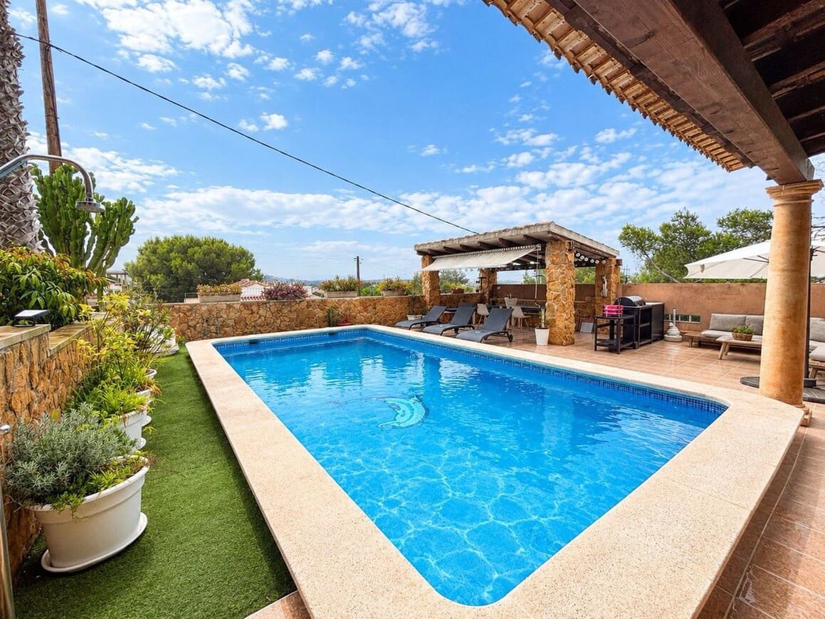 6 camera da letto Villa in vendita in Jacarilla con piscina garage - 495.000 € (Rif: 10173448)