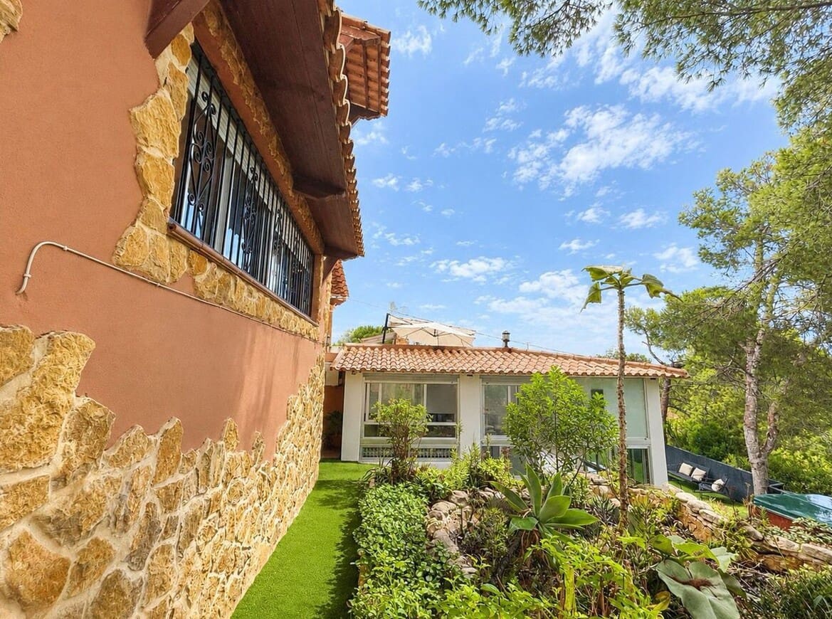 6 camera da letto Villa in vendita in Jacarilla con piscina garage - 495.000 € (Rif: 10173448)