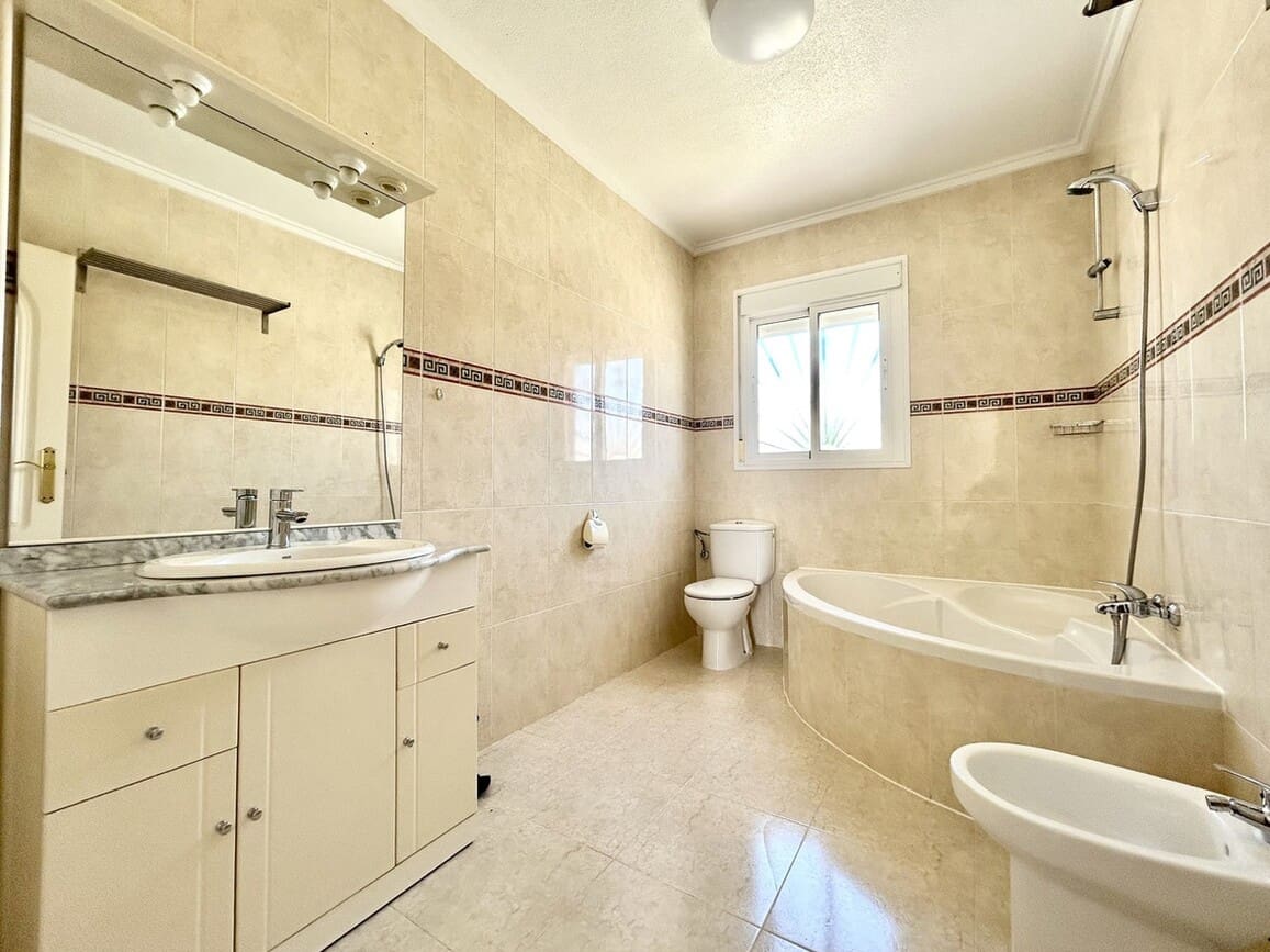 3 Zimmer Haus zu verkaufen in Rojales mit Pool - 229.000 € (Ref: 10173449)