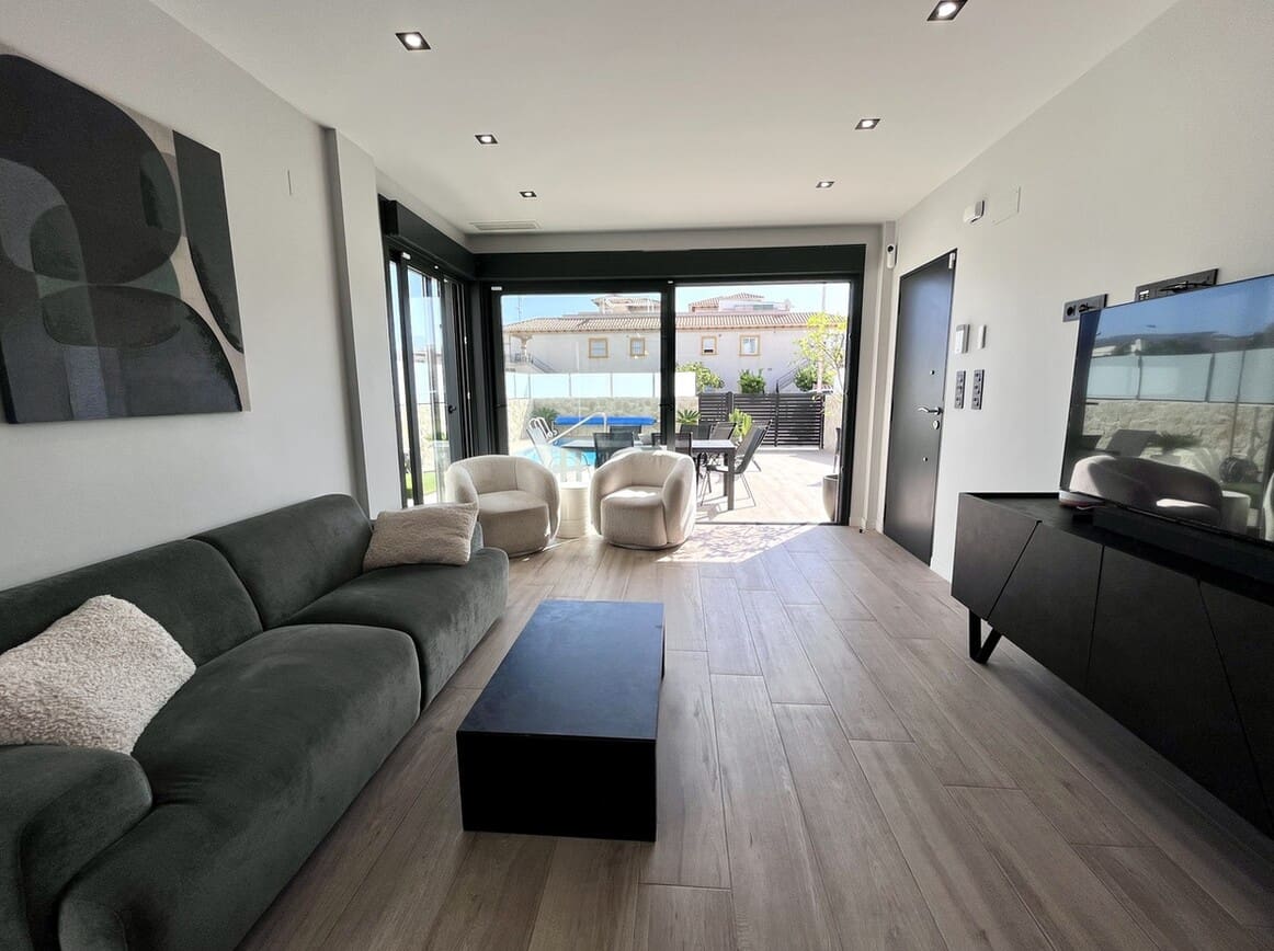 4 slaapkamer Villa te koop in Orihuela Costa met zwembad - € 794.950 (Ref: 10173451)