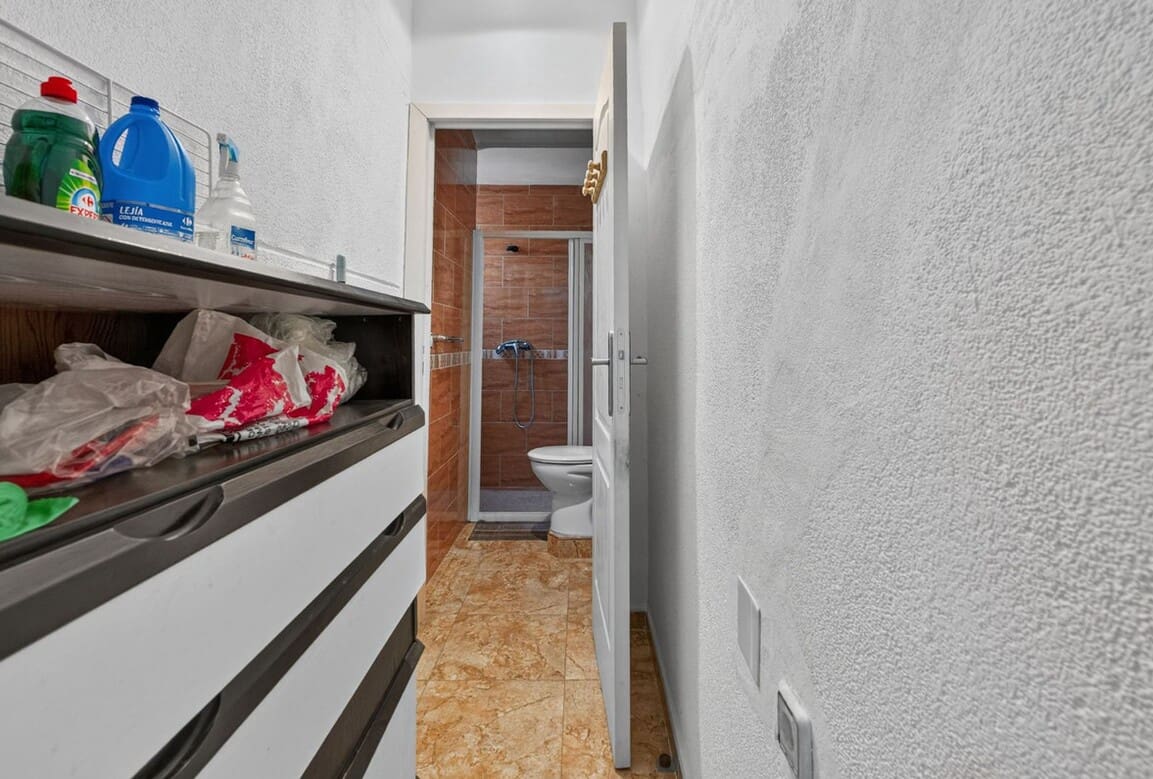 3 soveværelse Byhus til salg i Torrevieja med swimmingpool - € 184.000 (Ref: 10173452)