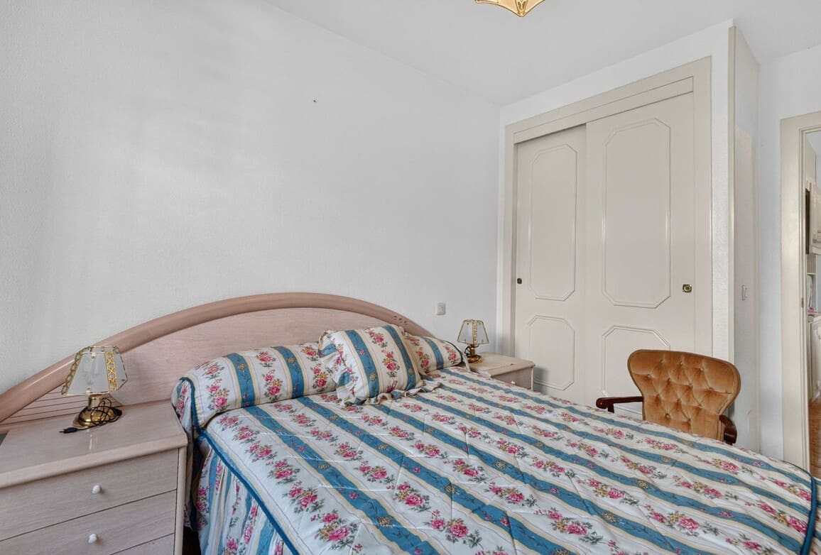 3 soveværelse Byhus til salg i Torrevieja med swimmingpool - € 184.000 (Ref: 10173452)