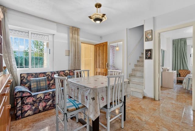 3 makuuhuone Omakotitalo myytävänä paikassa El Chaparral - La Siesta - La Torreta, Torrevieja mukana uima-altaan - 184 000 € (Ref: 10173452)