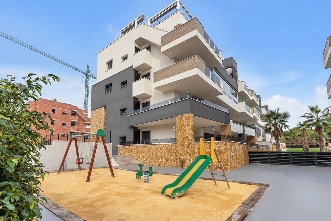 Apartamento de 2 habitaciones en Orihuela en venta con piscina garaje - 284.900 € (Ref: 10173455)
