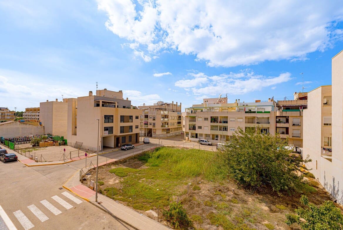 2 slaapkamer Appartement te koop in Formentera del Segura met zwembad garage - € 199.900 (Ref: 10173457)