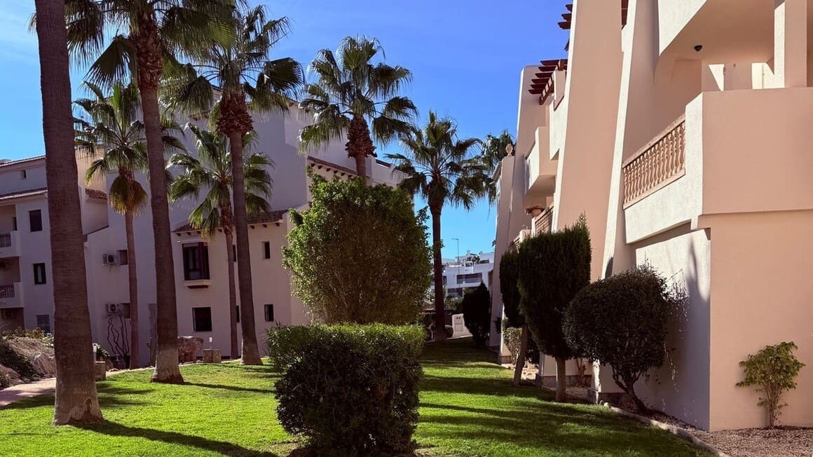 3 slaapkamer Appartement te koop in Las Ramblas Golf met garage - € 398.000 (Ref: 10173459)