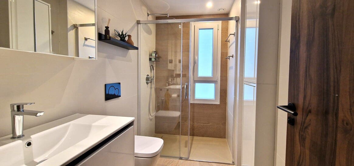 3 bedroom Villa for sale in Algorfa with pool garage - € 379,900 (Ref: 10173461)