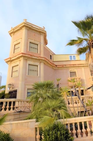 5 quarto Moradia para venda em Zona Pueblo, Guardamar del Segura com garagem - 680 000 € (Ref: 10173465)