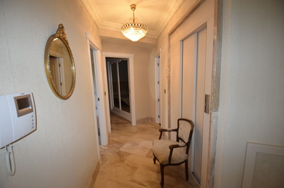 5 sovrum Villa till salu i Guardamar del Segura med garage - 680 000 € (Ref: 10173465)