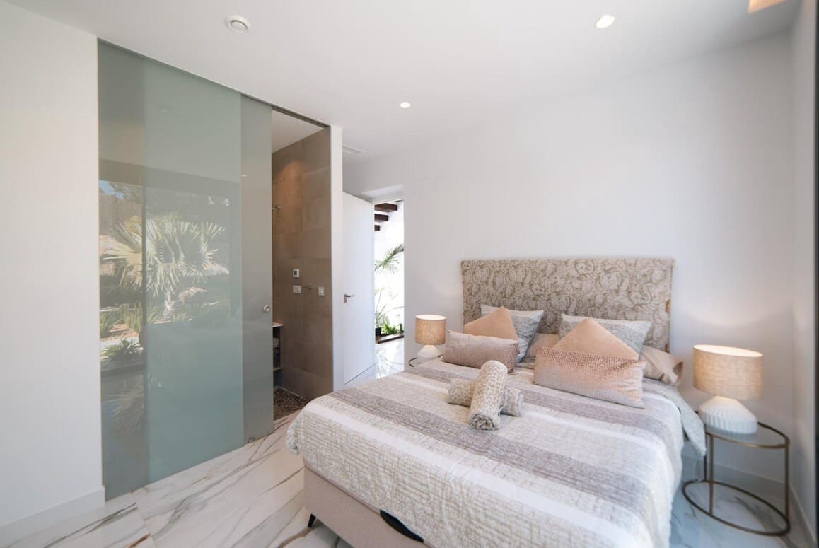 4 soverom Villa til salgs i Orihuela Costa med svømmebasseng garasje - € 2 650 000 (Ref: 10173467)