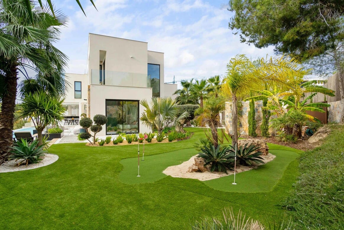 4 soverom Villa til salgs i Orihuela Costa med svømmebasseng garasje - € 2 650 000 (Ref: 10173467)