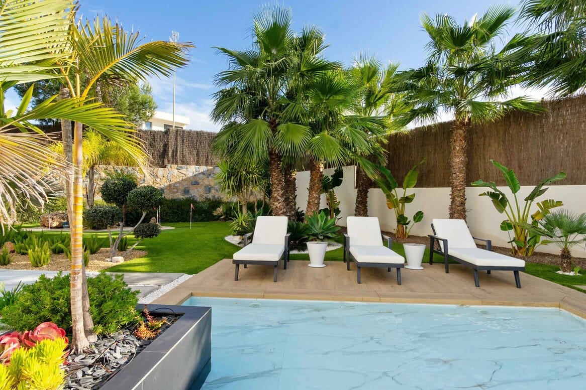 4 soverom Villa til salgs i Orihuela Costa med svømmebasseng garasje - € 2 650 000 (Ref: 10173467)