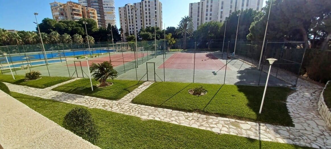 4 soveværelse Lejlighed til salg i Playa de San Juan med swimmingpool garage - € 560.000 (Ref: 10173468)