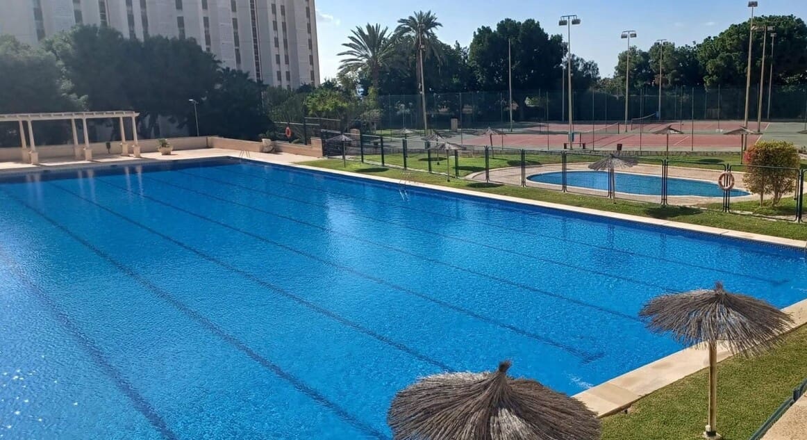 4 soveværelse Lejlighed til salg i Playa de San Juan med swimmingpool garage - € 560.000 (Ref: 10173468)