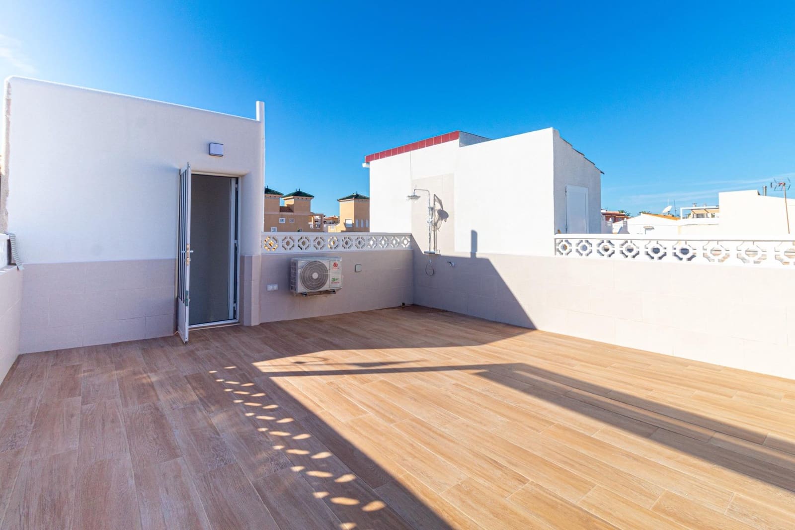 2 soverom Hus til salgs i Torrevieja - € 319 900 (Ref: 10173738)