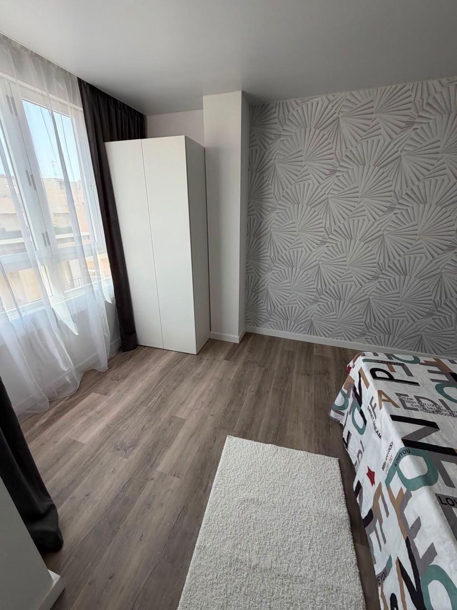 4 soverom Leilighet til salgs i Torrevieja - € 235 000 (Ref: 10174473)