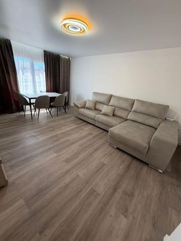 Apartamento de 4 habitaciones en Centro - Muelle Pesquero, Torrevieja en venta - 235.000 € (Ref: 10174473)