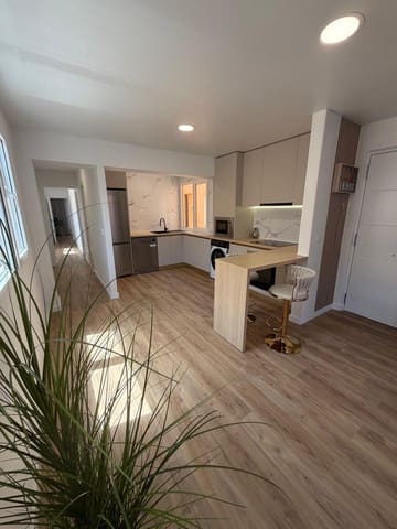 3 bedroom Apartment for sale in Playa de los Locos, Torrevieja - € 219,900 (Ref: 10174474)