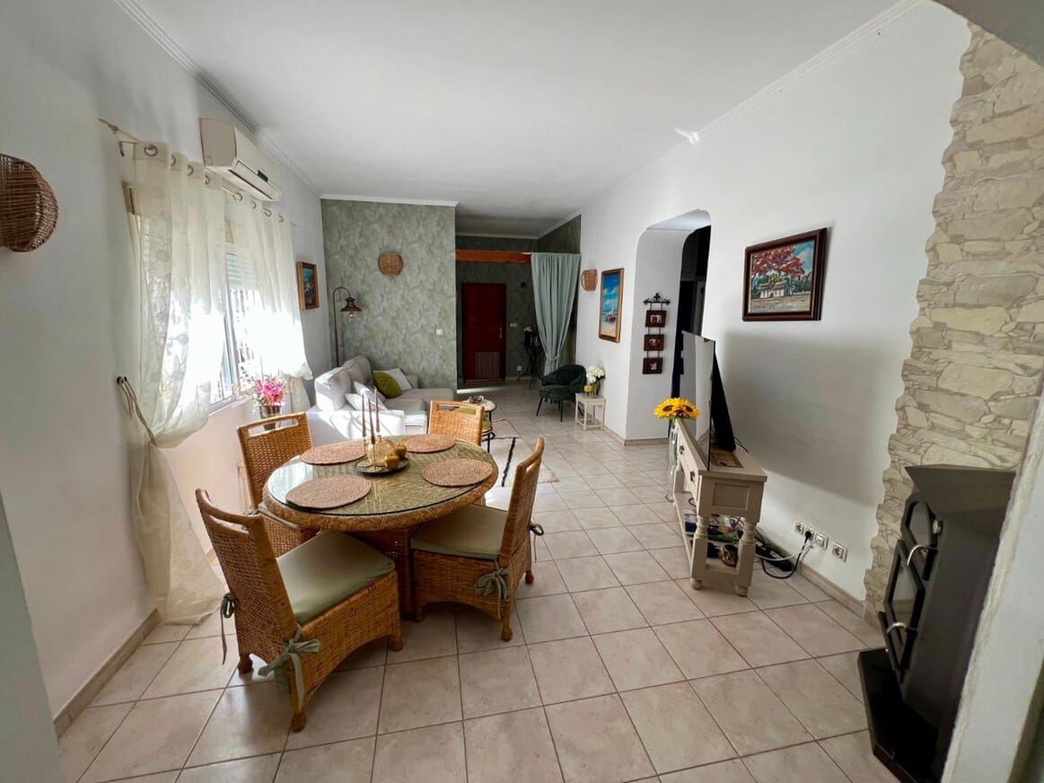 Chalet de 3 habitaciones en Benferri en venta - 235.000 € (Ref: 10174477)