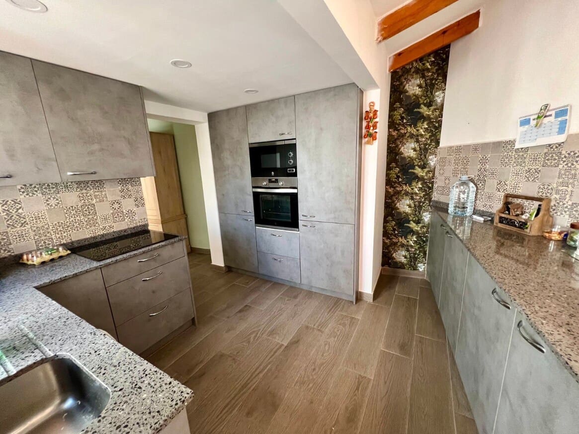 Chalet de 3 habitaciones en Benferri en venta - 235.000 € (Ref: 10174477)