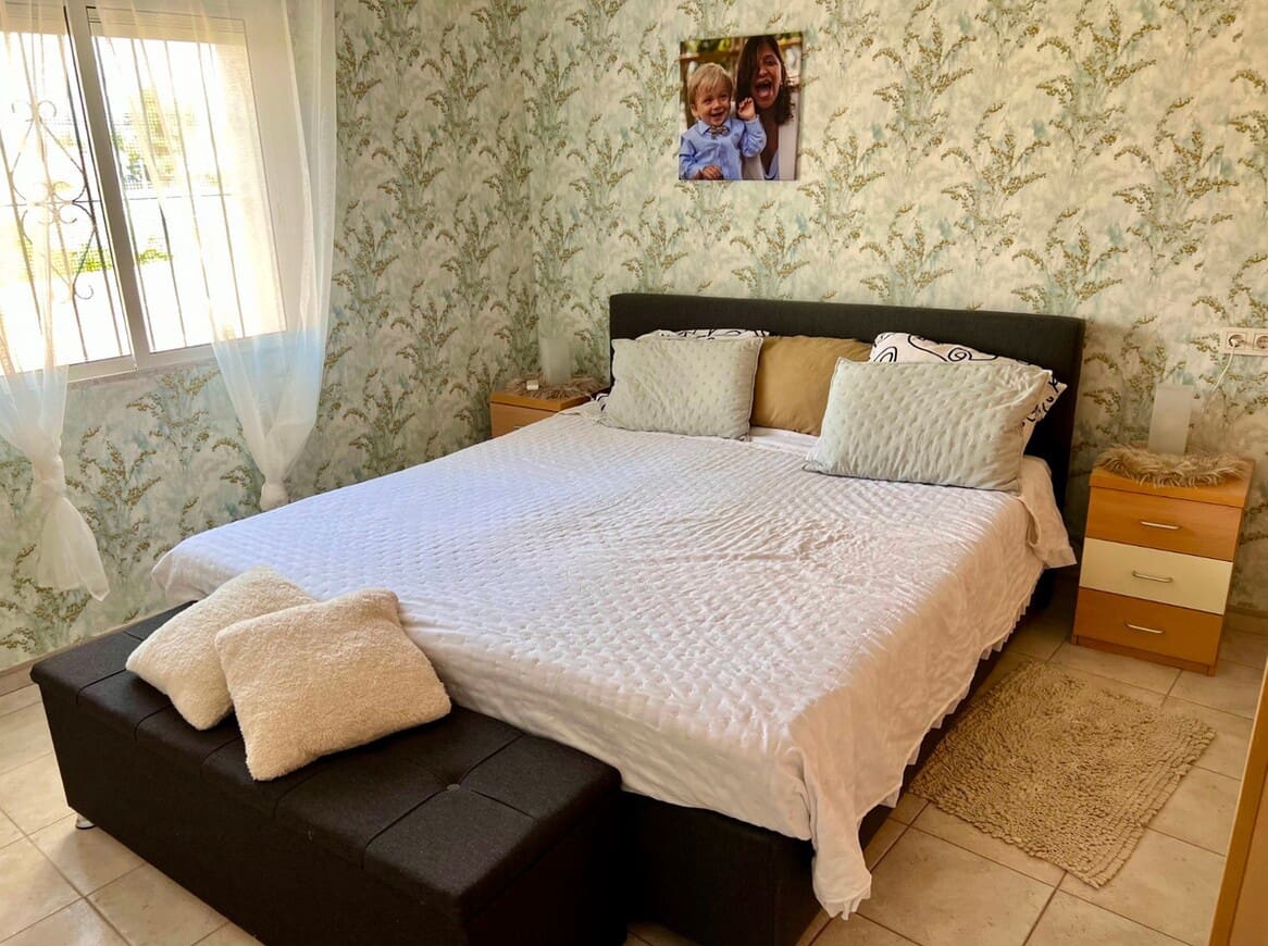 Chalet de 3 habitaciones en Benferri en venta - 235.000 € (Ref: 10174477)