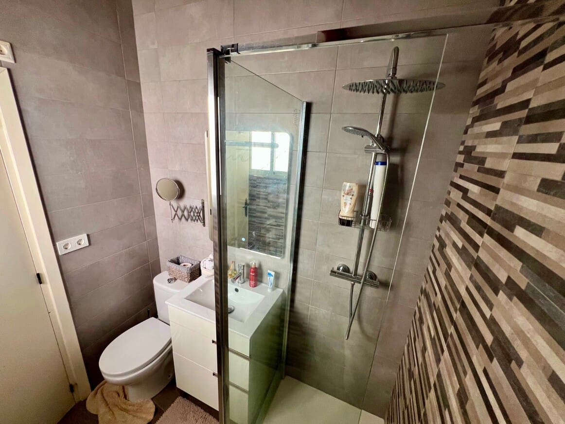 Chalet de 3 habitaciones en Benferri en venta - 235.000 € (Ref: 10174477)
