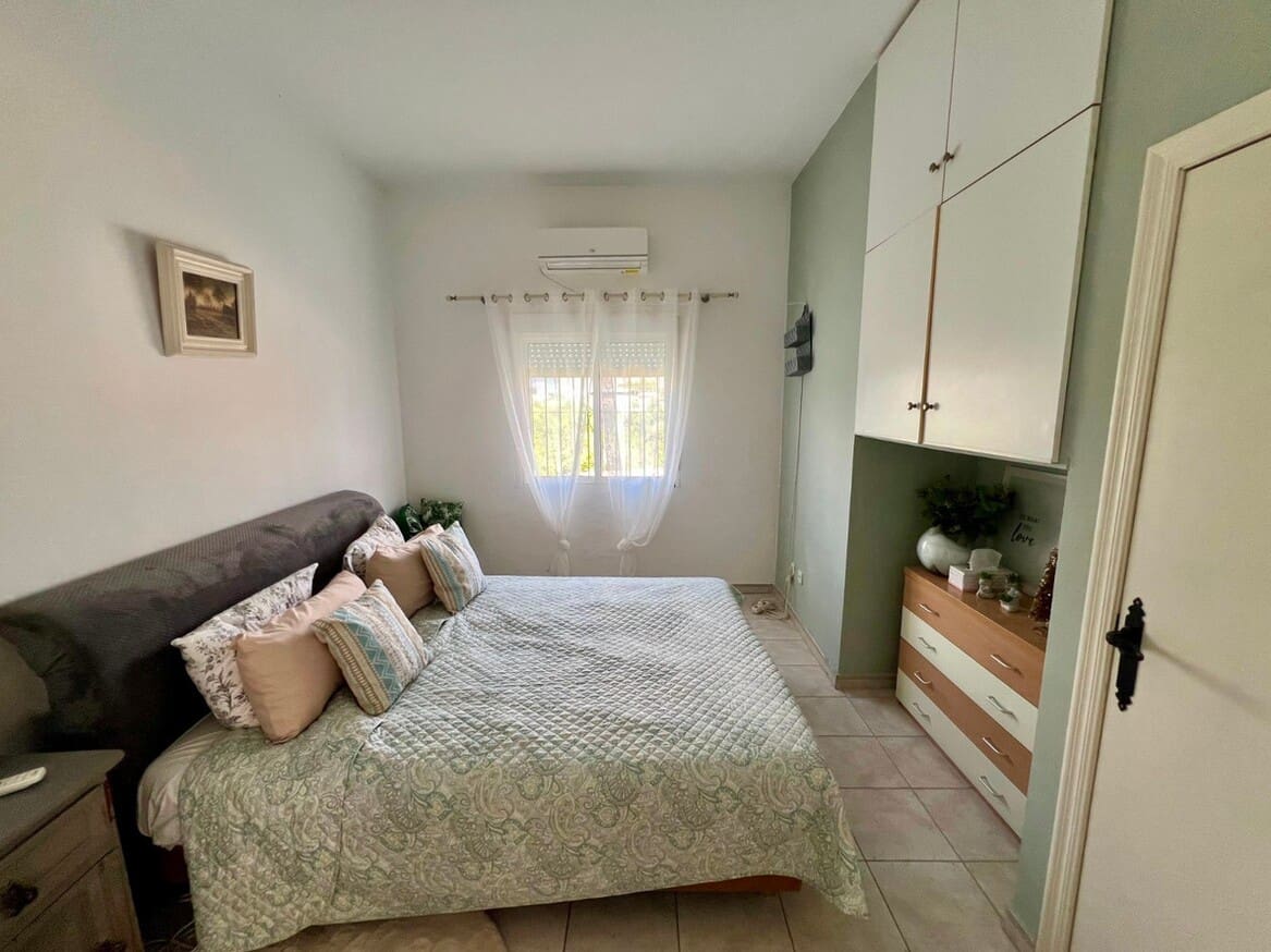 Chalet de 3 habitaciones en Benferri en venta - 235.000 € (Ref: 10174477)