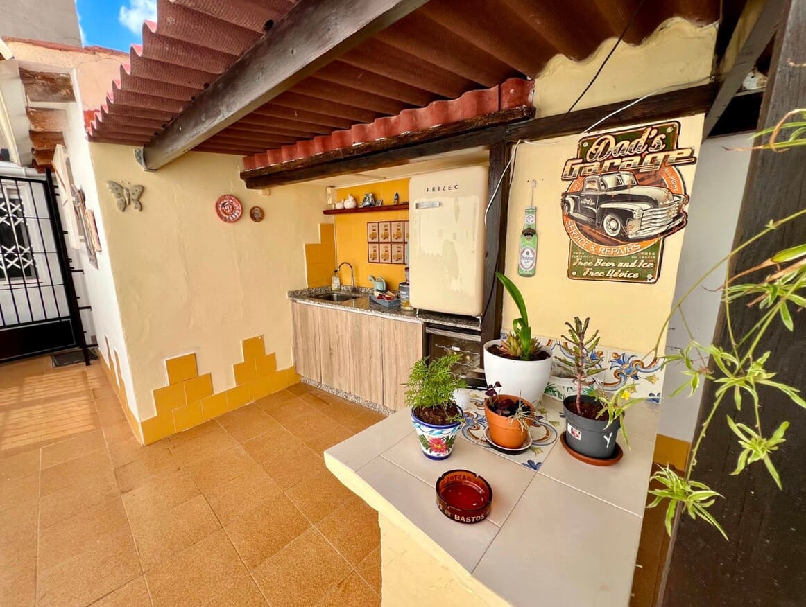 Chalet de 3 habitaciones en Benferri en venta - 235.000 € (Ref: 10174477)