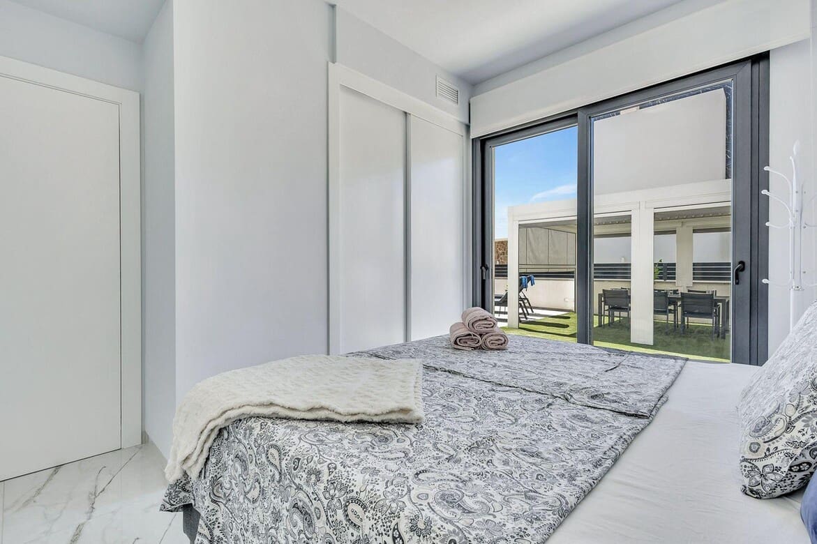3 soverom Villa til salgs i Torrevieja med svømmebasseng - € 749 900 (Ref: 10174480)