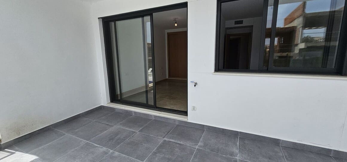 2 slaapkamer Appartement te koop in Orihuela met zwembad garage - € 230.000 (Ref: 10174482)