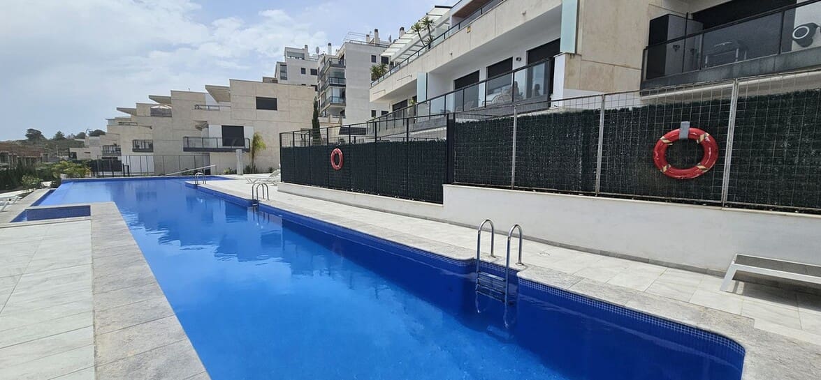2 slaapkamer Appartement te koop in Orihuela met zwembad garage - € 230.000 (Ref: 10174482)