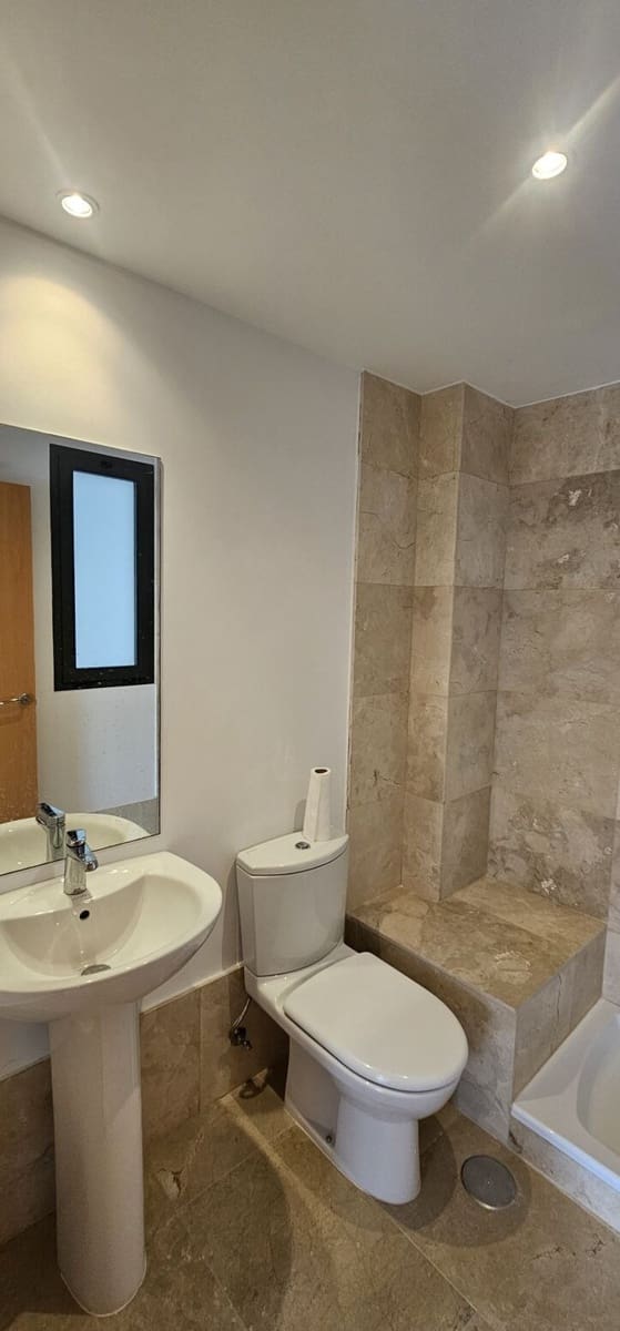 2 slaapkamer Appartement te koop in Orihuela met zwembad garage - € 230.000 (Ref: 10174482)