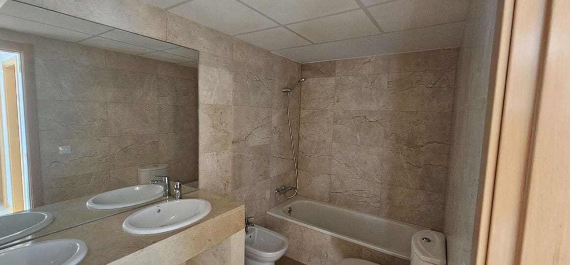 2 slaapkamer Appartement te koop in Orihuela met zwembad garage - € 230.000 (Ref: 10174482)