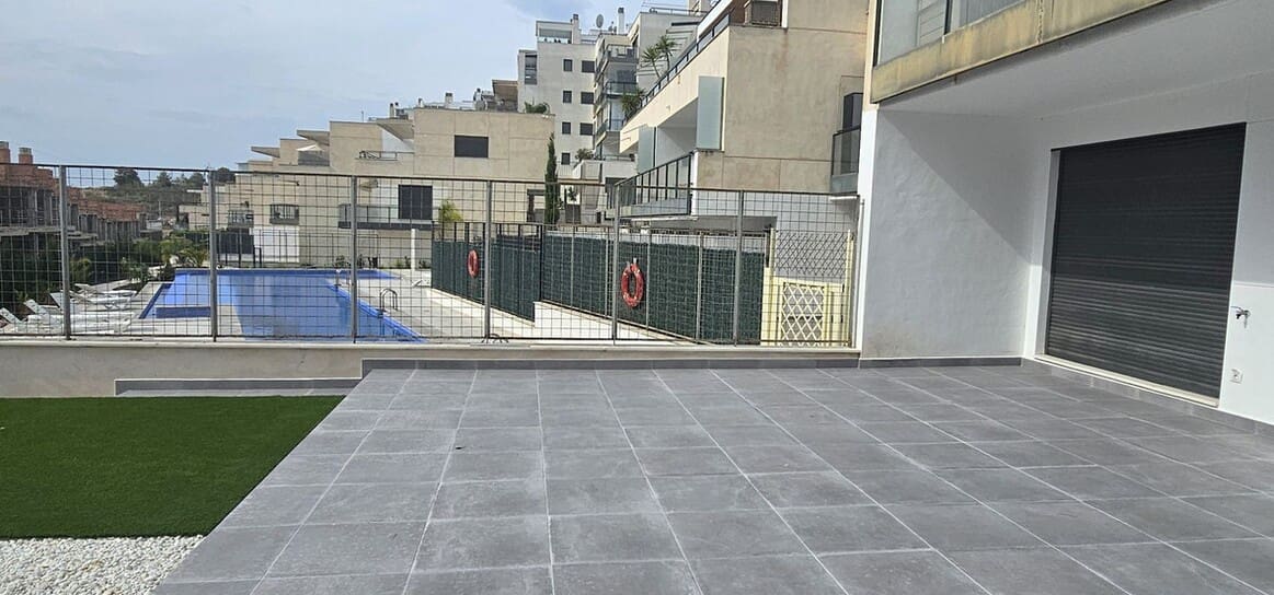 2 slaapkamer Appartement te koop in Orihuela met zwembad garage - € 230.000 (Ref: 10174482)