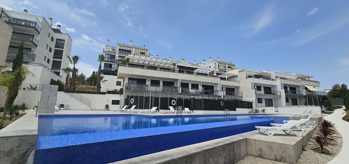2 slaapkamer Appartement te koop in Orihuela met zwembad garage - € 230.000 (Ref: 10174482)