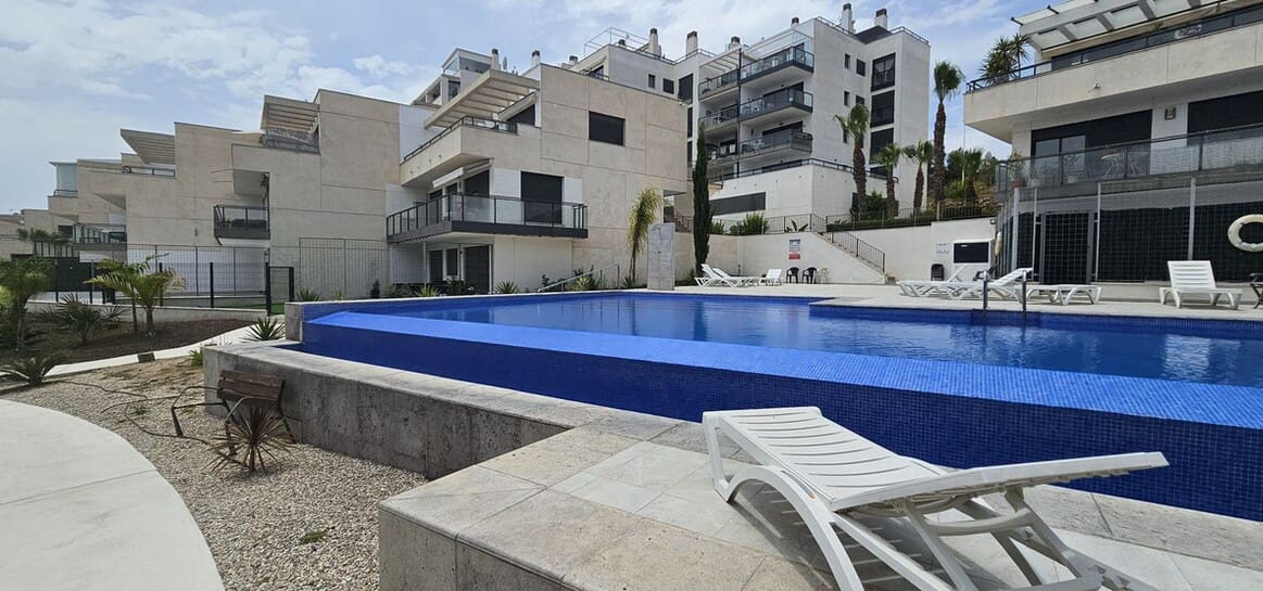 2 slaapkamer Appartement te koop in Orihuela met zwembad garage - € 230.000 (Ref: 10174482)