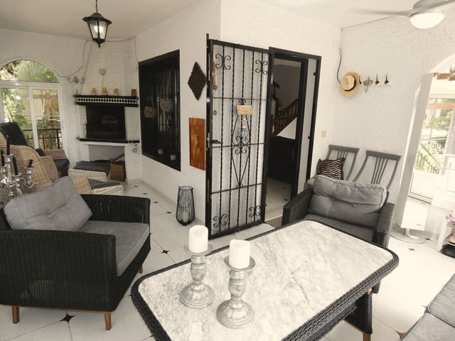 3 chambre Maison de Ville à vendre à Cabo Roig, Orihuela avec piscine - 320 000 € (Ref: 10174483)
