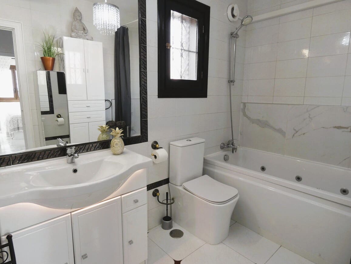 3 sypialnia Dom na sprzedaż w Cabo Roig z basenem - 320 000 € (Ref: 10174483)
