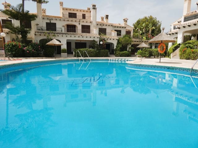 3 chambre Maison de Ville à vendre à Cabo Roig, Orihuela avec piscine - 320 000 € (Ref: 10174483)
