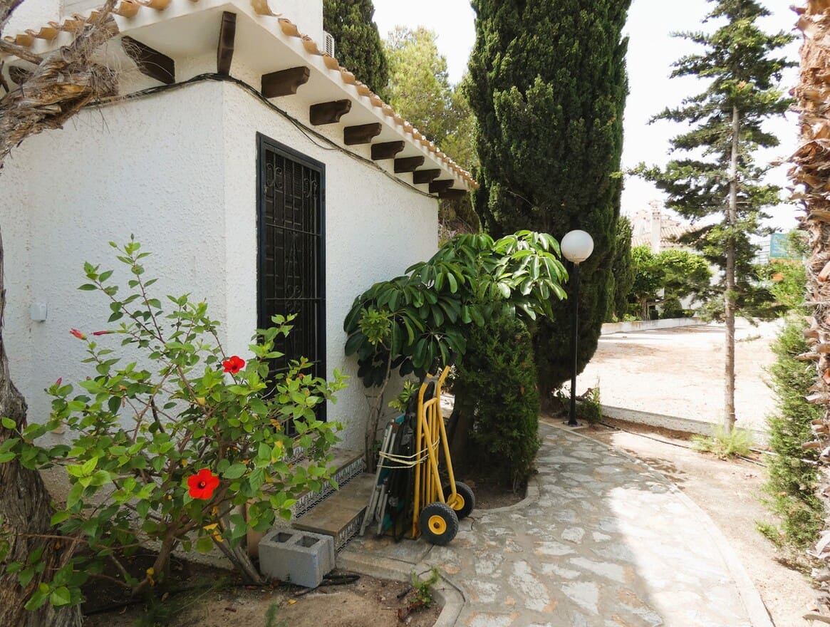 3 sypialnia Dom na sprzedaż w Cabo Roig z basenem - 320 000 € (Ref: 10174483)