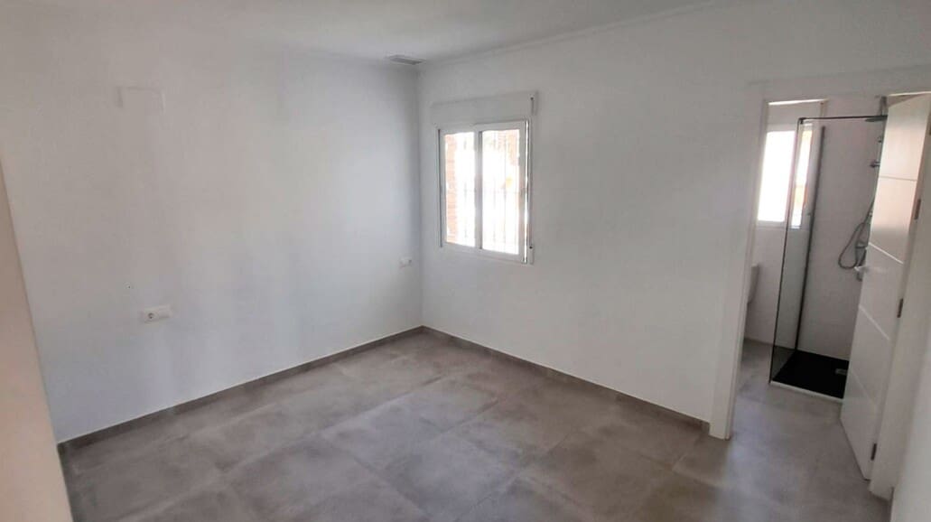 3 slaapkamer Villa te koop in Catral met garage - € 410.000 (Ref: 10174484)