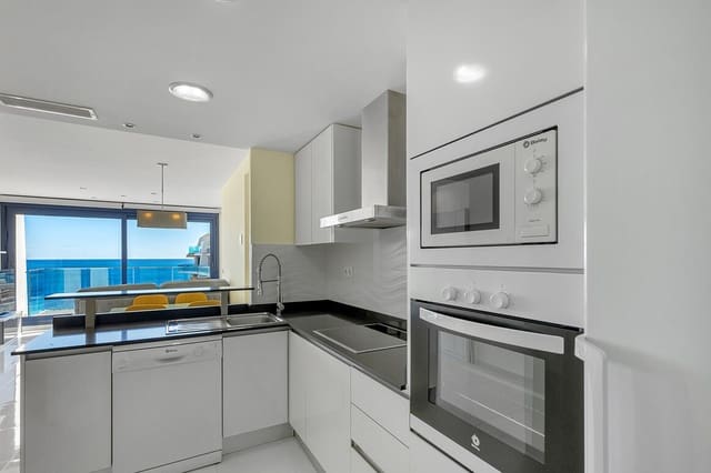 2 soveværelse Lejlighed til salg i Punta Prima, Orihuela med swimmingpool garage - € 665.000 (Ref: 10174485)