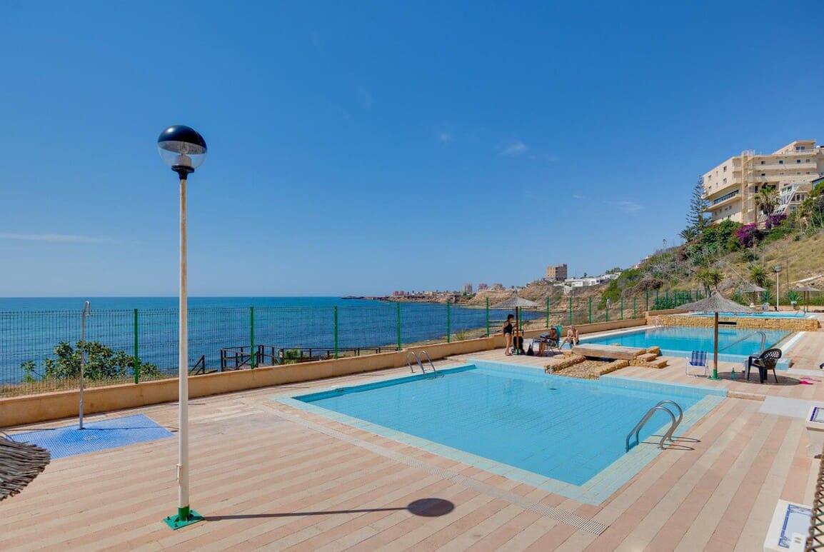 2 soverom Leilighet til salgs i Torrevieja med svømmebasseng - € 208 000 (Ref: 10174921)