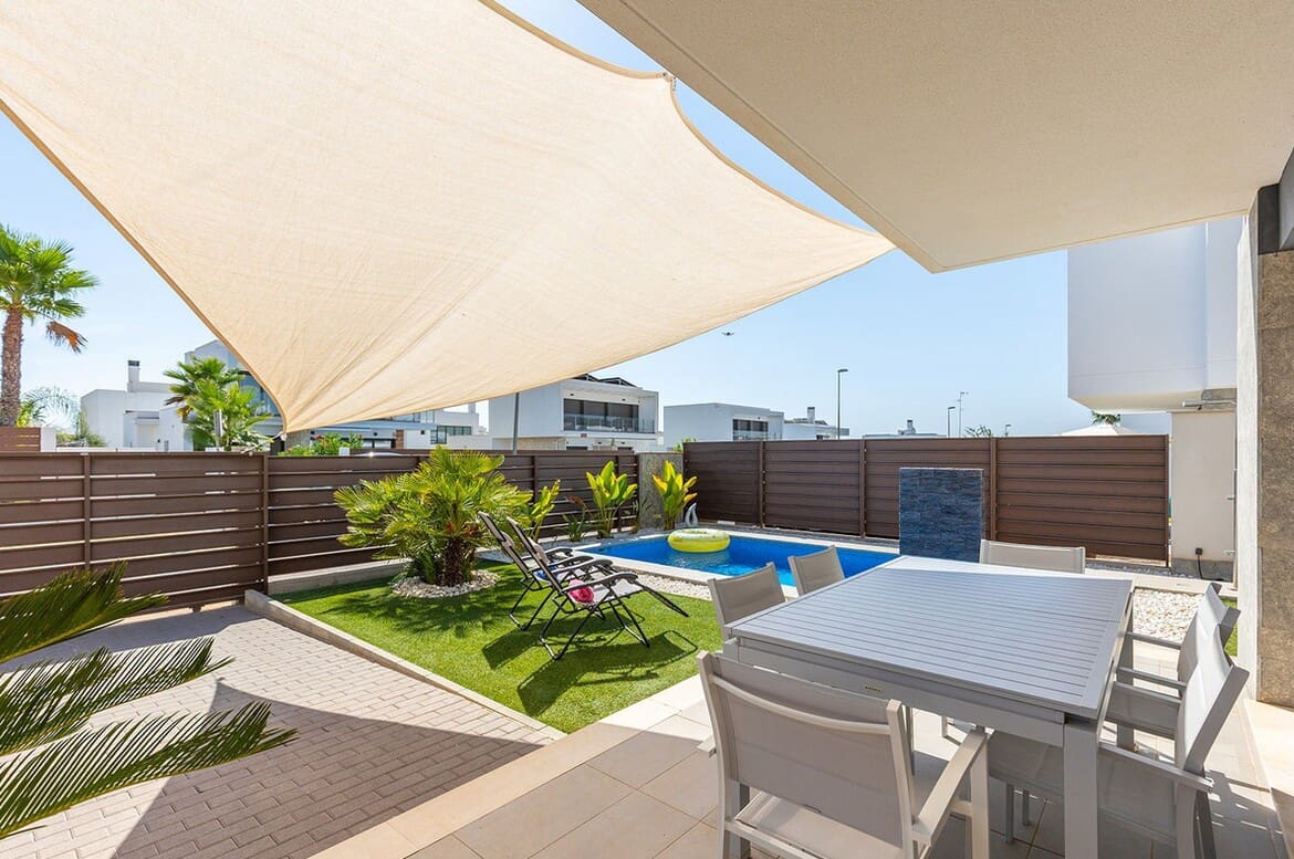 3 sovrum Villa till salu i Orihuela med pool garage - 395 000 € (Ref: 10174922)