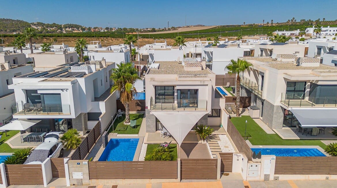 3 sovrum Villa till salu i Orihuela med pool garage - 395 000 € (Ref: 10174922)
