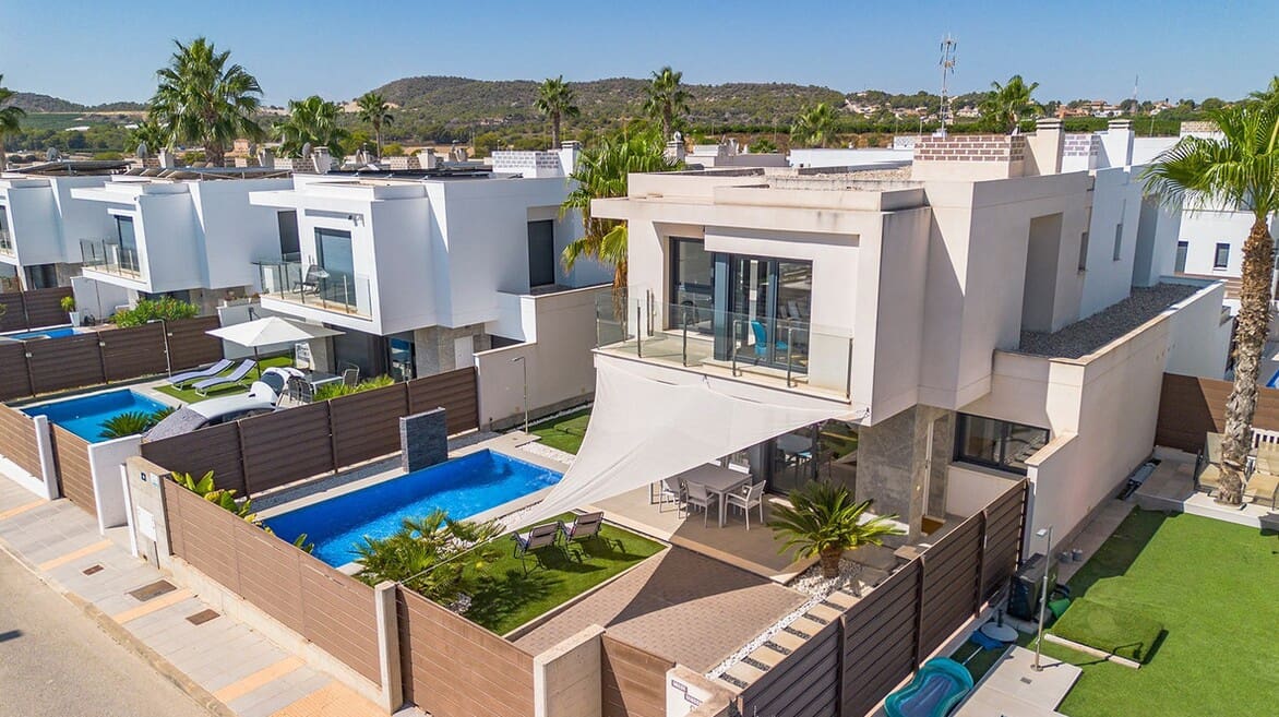 3 sovrum Villa till salu i Orihuela med pool garage - 395 000 € (Ref: 10174922)
