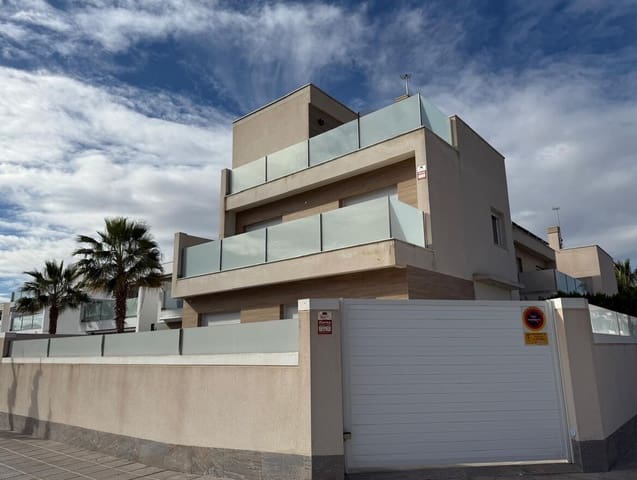 4 sypialnia Willa na sprzedaż w Pilar de la Horadada ciudad, Pilar de la Horadada z garażem - 469 000 € (Ref: 10174923)